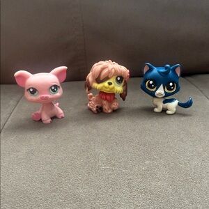 Littlest Pet Shop Pink Pig, Yellow Dog, and Blue Cat Set